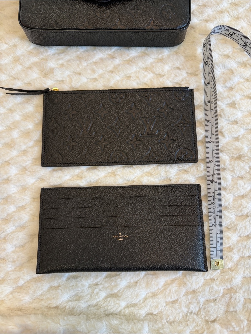 Louis Vuitton Pochette Félicie Monogram Empreinte Leather-Authentic-EUC - Picture 10 of 15